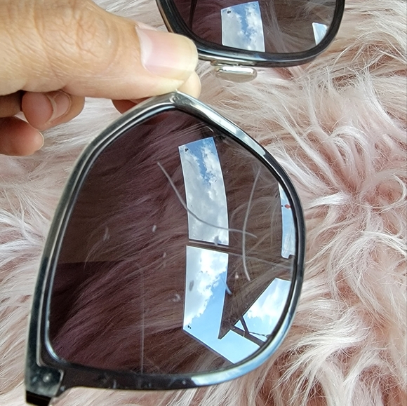 Derek Lam Nicole Sunglasses - Picture 5 of 8